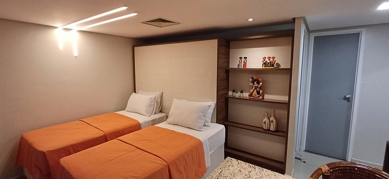 Imperial 210