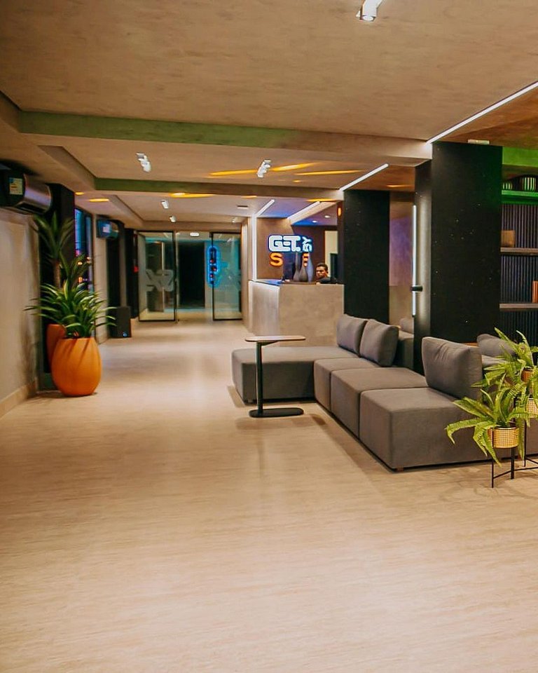Get by Side Suites
