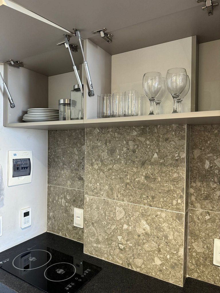 Setai Yacht Vista Mar by Azzure Homes