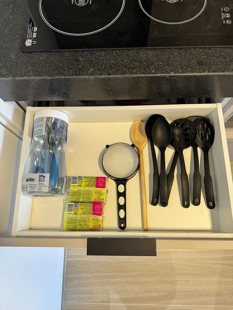 Setai Yacht Vista Mar by Azzure Homes