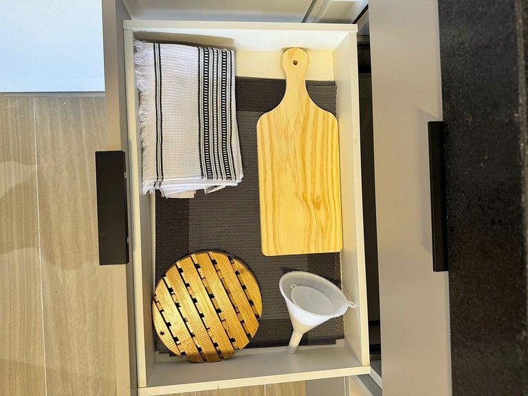 Setai Yacht Vista Mar by Azzure Homes