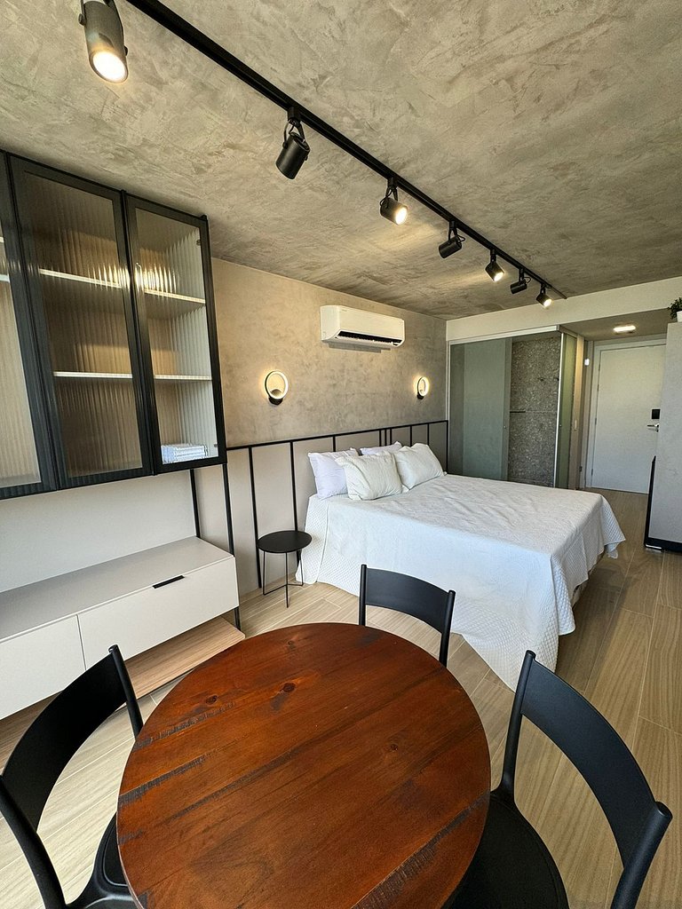 Setai Yacht Vista Mar by Azzure Homes