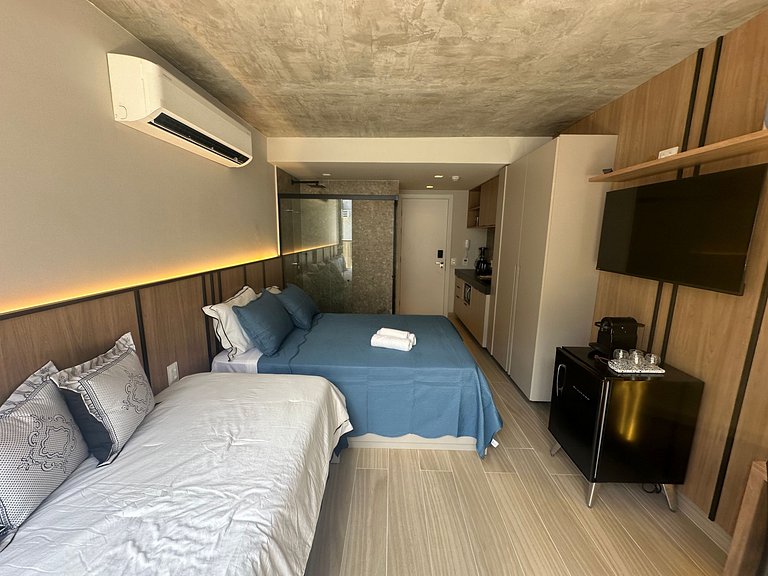 Setai Yacht by Azzure Homes