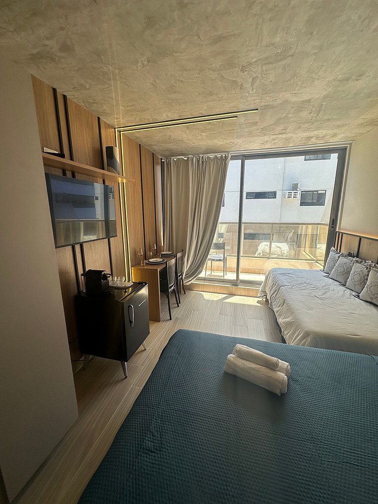 Setai Yacht by Azzure Homes